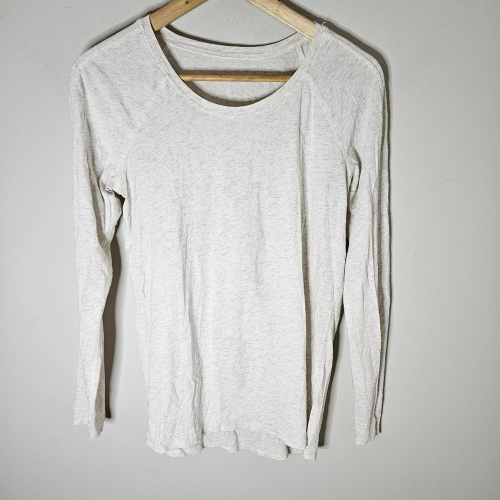 Lululemon Emerald Long Sleeve Cotton Tee Heathered Dove Grey 8